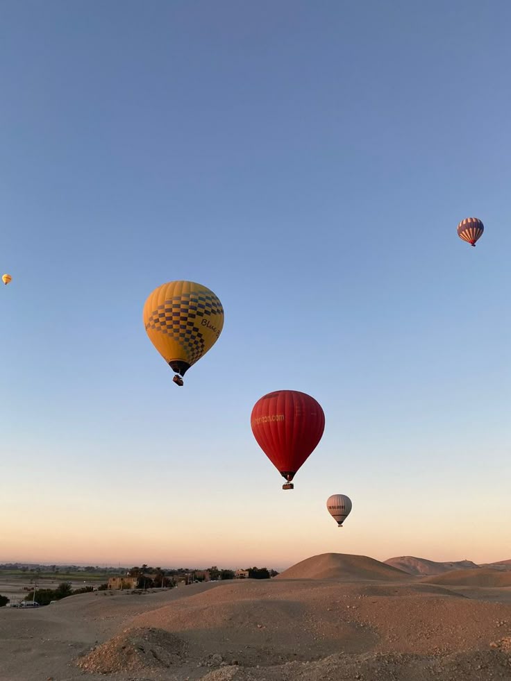 ba7b2d0b-6709-4b49-b617-6726afe42174